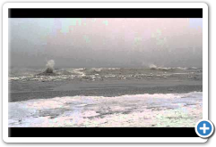 Westwind l�st das Eis am Juister Strand zur�ck gehen am 12. Februar 2012